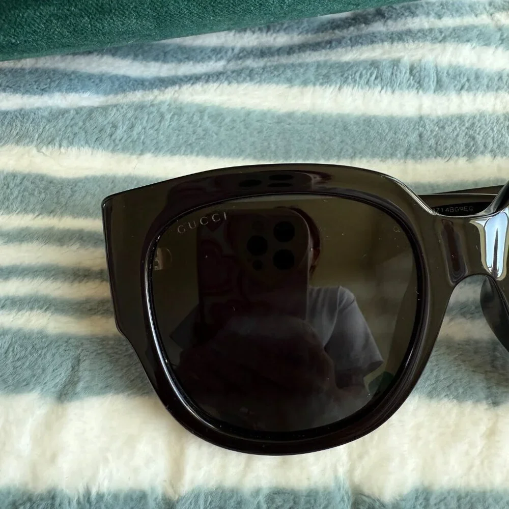 Gucci GG0142SA Black Square Large Sunglasses​​​​